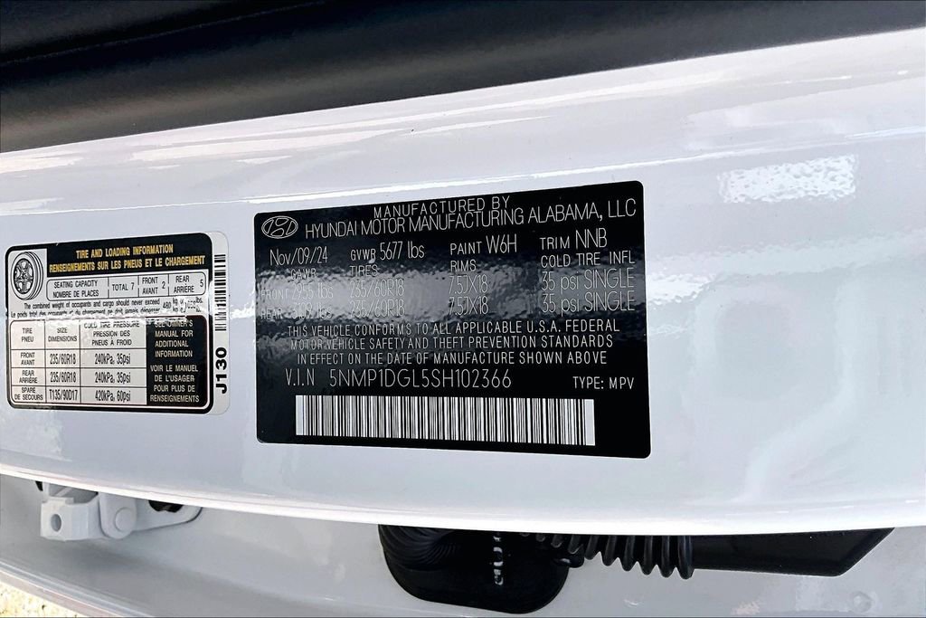 Used 2025 Hyundai Santa Fe SE AWD/4WD image 36