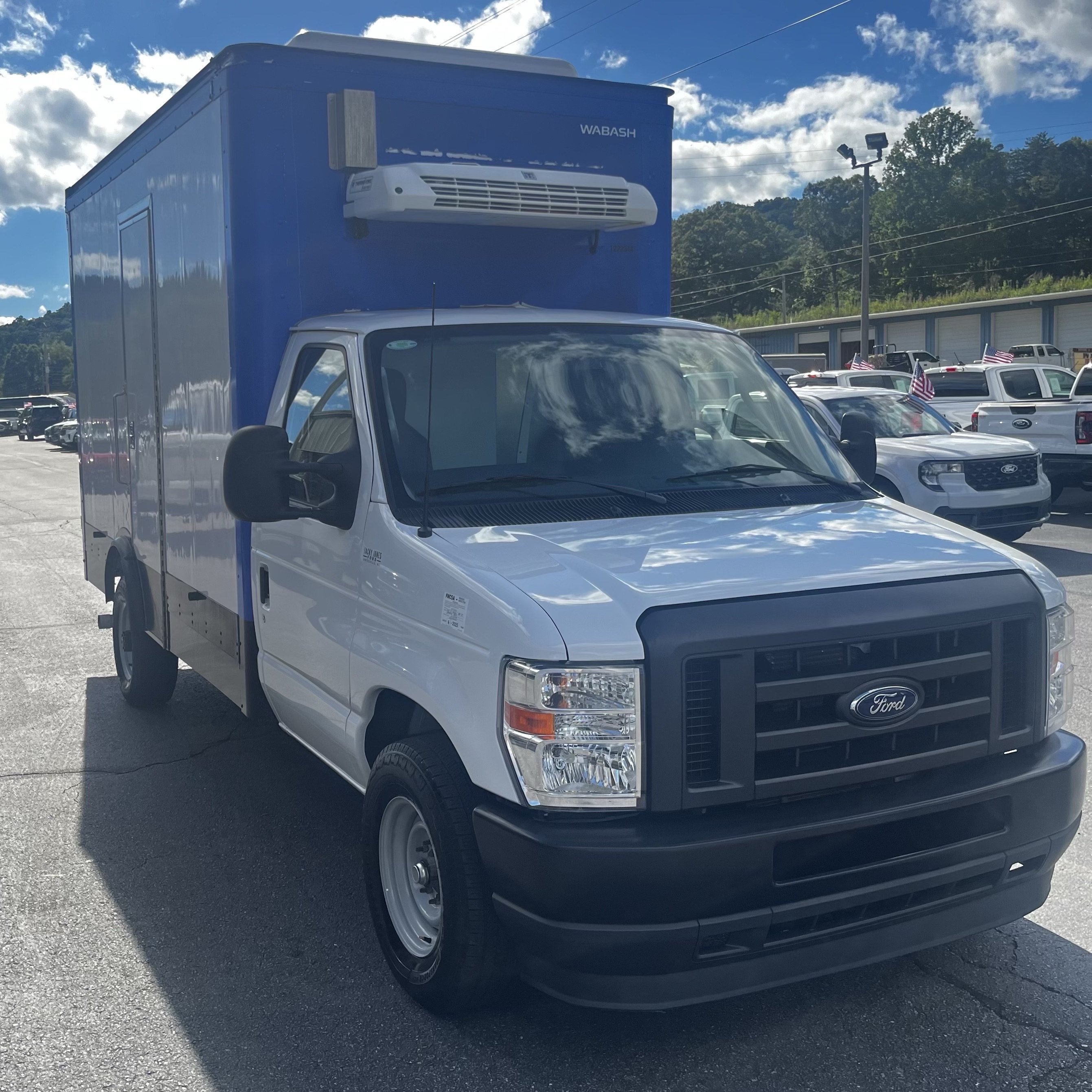 Certified 2024 Ford E-350 and Econoline 350 Super Duty w/ Power Windows & Locks Group RWD image 4