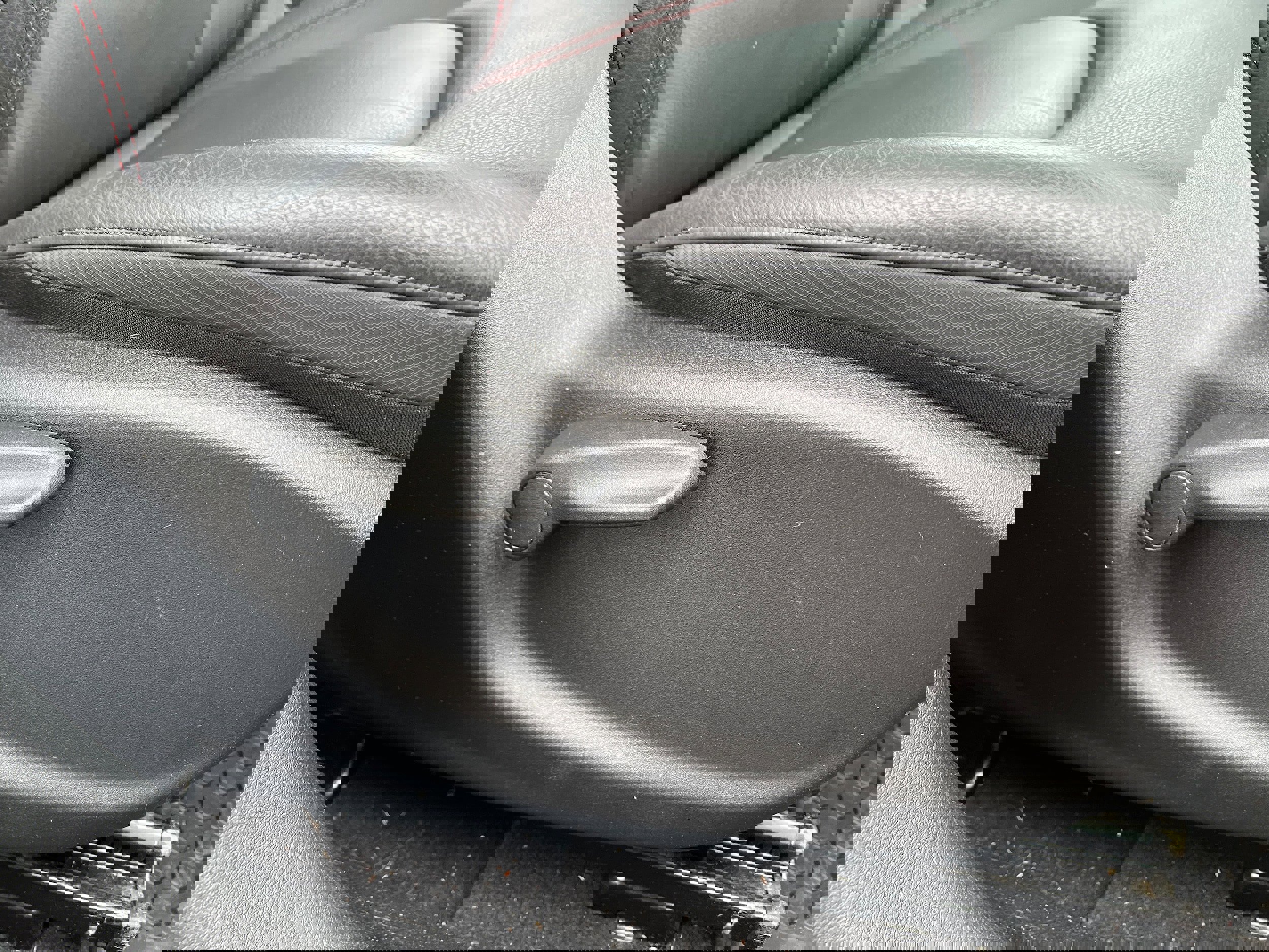 Used 2023 Jeep Renegade Trailhawk w/ Sun/Sound Group image 18