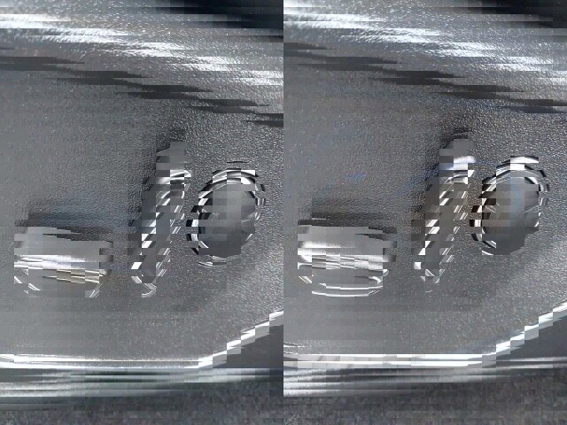 Certified 2022 Ford F150 Lightning Lariat w/ Equipment Group 511A High image 23