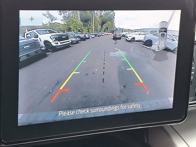 Certified 2022 Ford Explorer XLT w/ Class IV Trailer Tow Package image 20