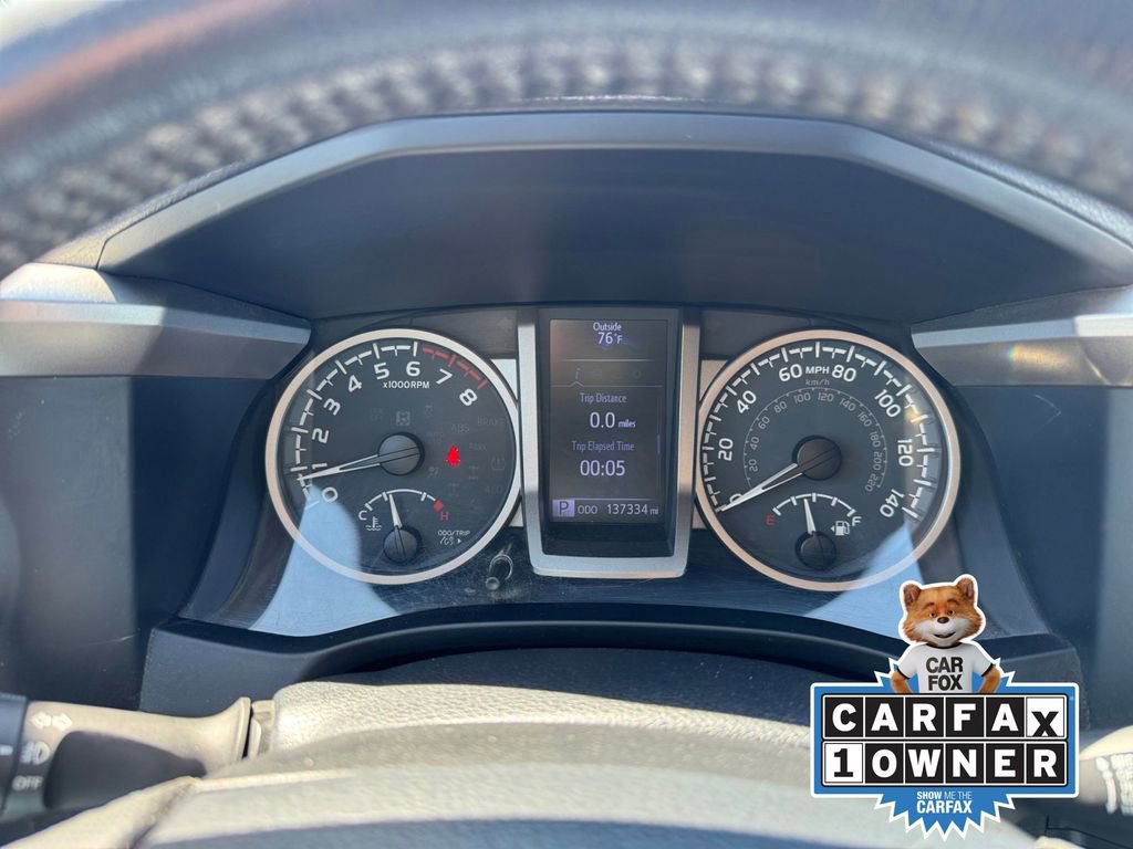 Used 2020 Toyota Tacoma SR5 RWD image 26