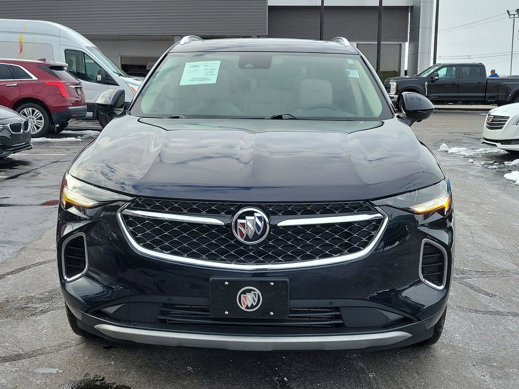 Used 2021 Buick Envision Avenir w/ Technology Package II image 2
