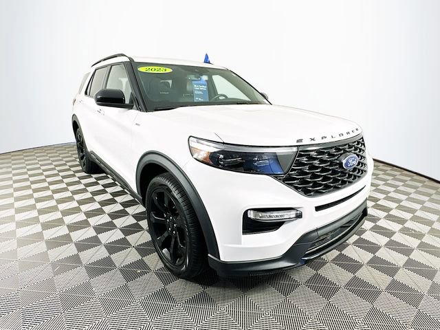 Certified 2023 Ford Explorer ST-Line w/ Class IV Trailer Tow Package AWD/4WD image 4