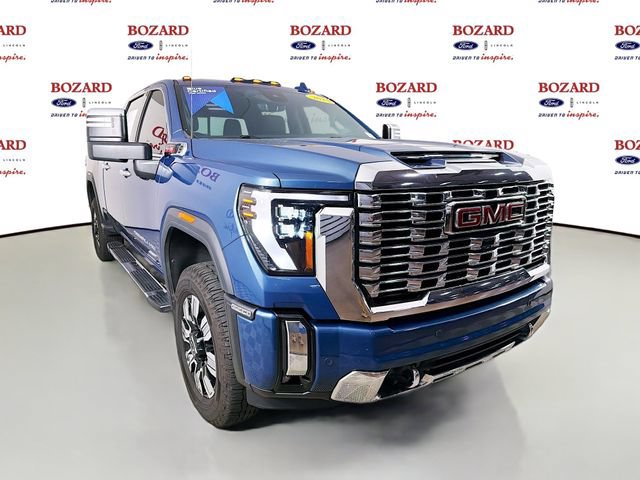 Used 2024 GMC Sierra 2500 Denali w/ Denali Reserve Package AWD/4WD image 1