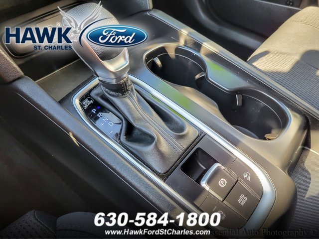 Used 2020 Hyundai Santa Fe SE image 17