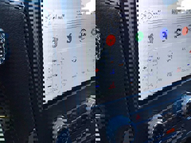 Certified 2022 Ford Edge Titanium w/ Equipment Group 301A image 19