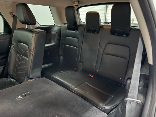 Used 2022 Nissan Pathfinder Platinum w/ Cargo Package image 37