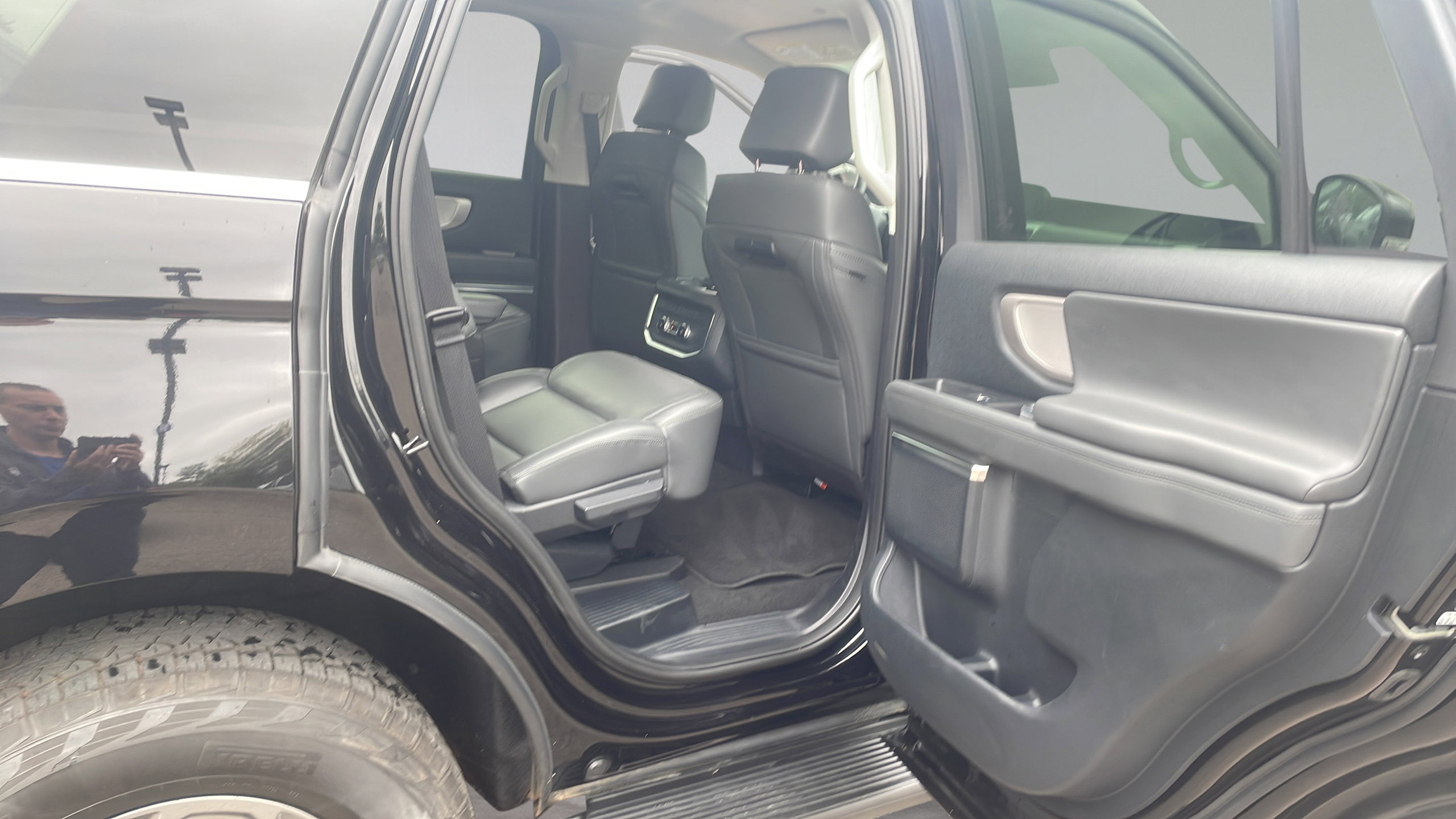 Certified 2026 Ford Expedition Active AWD/4WD image 15