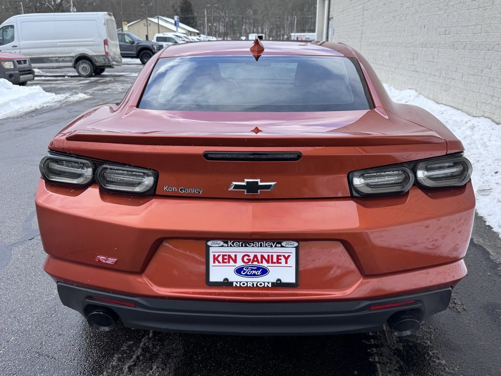 Used 2024 Chevrolet Camaro LT w/ RS Package image 4