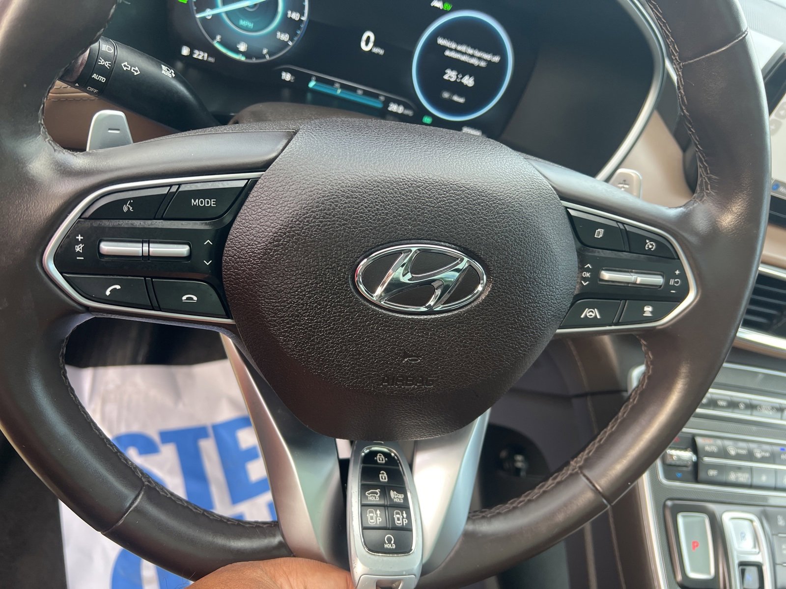 Used 2023 Hyundai Santa Fe Limited image 21