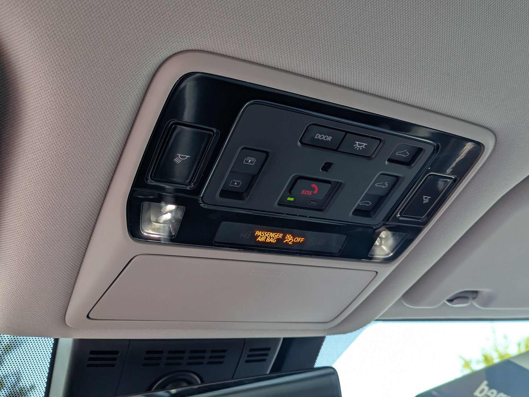 Used 2025 Toyota Grand Highlander AWD image 25