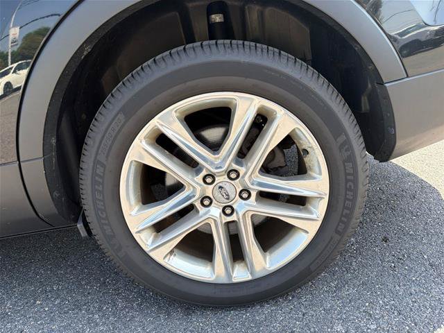 Certified 2017 Ford Explorer XLT AWD/4WD image 25