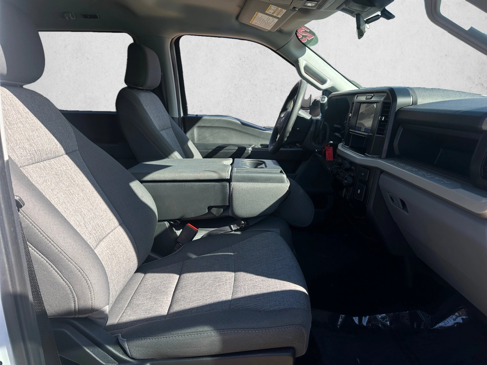 Certified 2025 Ford F250 XL w/ STX Appearance Package AWD/4WD image 27