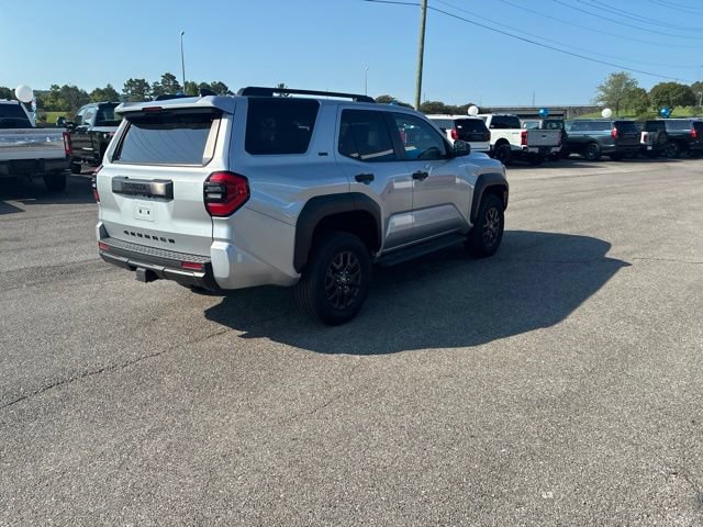 Used 2025 Toyota 4Runner SR5 AWD/4WD image 39