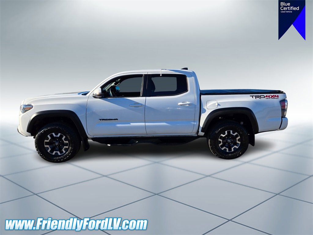 Used 2023 Toyota Tacoma SR image 2