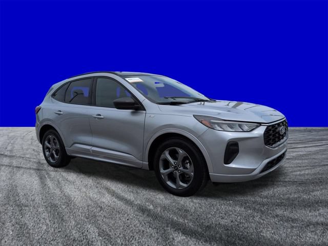 Certified 2024 Ford Escape ST-Line w/ Tech Pack #1 FWD image 2