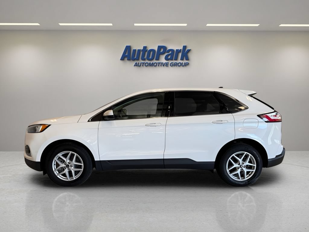 Certified 2023 Ford Edge SEL w/ Convenience Package AWD/4WD image 4