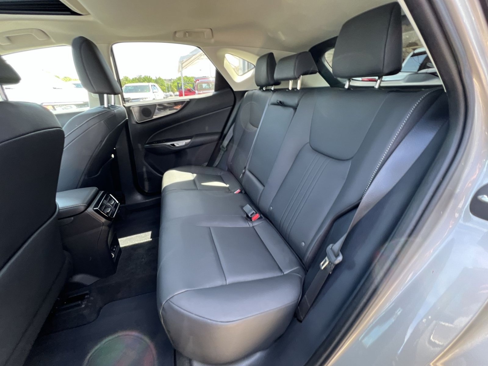 Used 2024 Lexus NX 250 FWD w/ Cold Area Package image 32