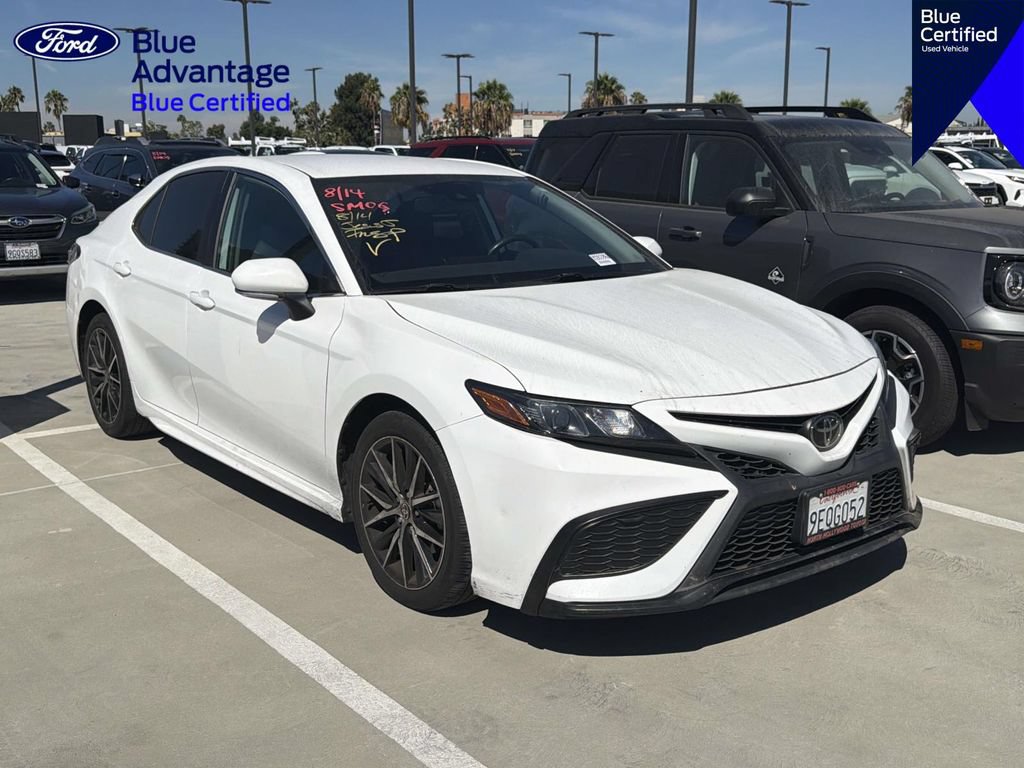 Used 2023 Toyota Camry SE w/ Convenience Package FWD image 16