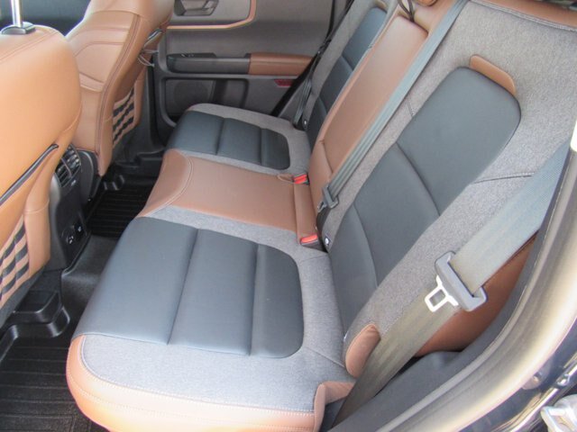 Certified 2023 Ford Bronco Sport Outer Banks w/ Tech Package AWD/4WD image 19