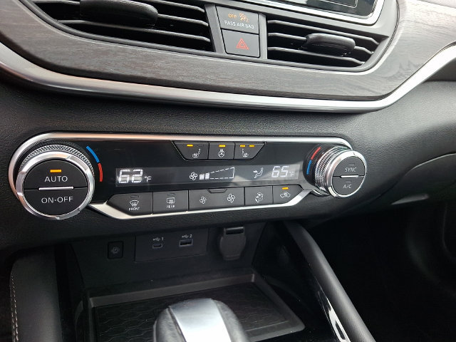 Used 2023 Nissan Altima 2.5 SL AWD/4WD image 16