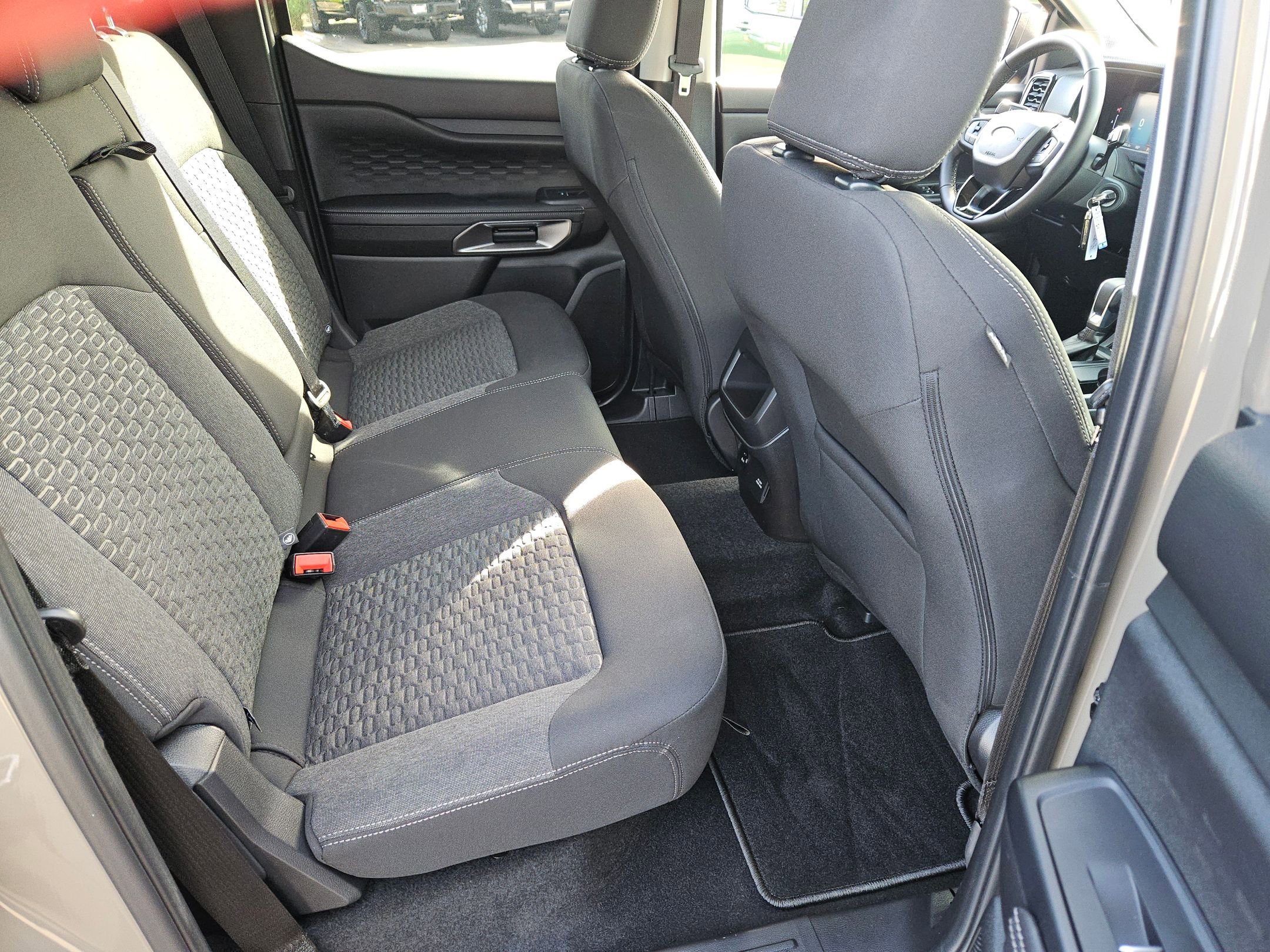 Certified 2025 Ford Ranger XLT w/ Equipment Group 301A High image 21