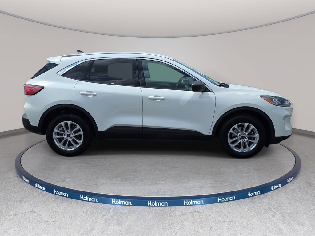 Certified 2022 Ford Escape SE w/ Convenience Package AWD/4WD image 4