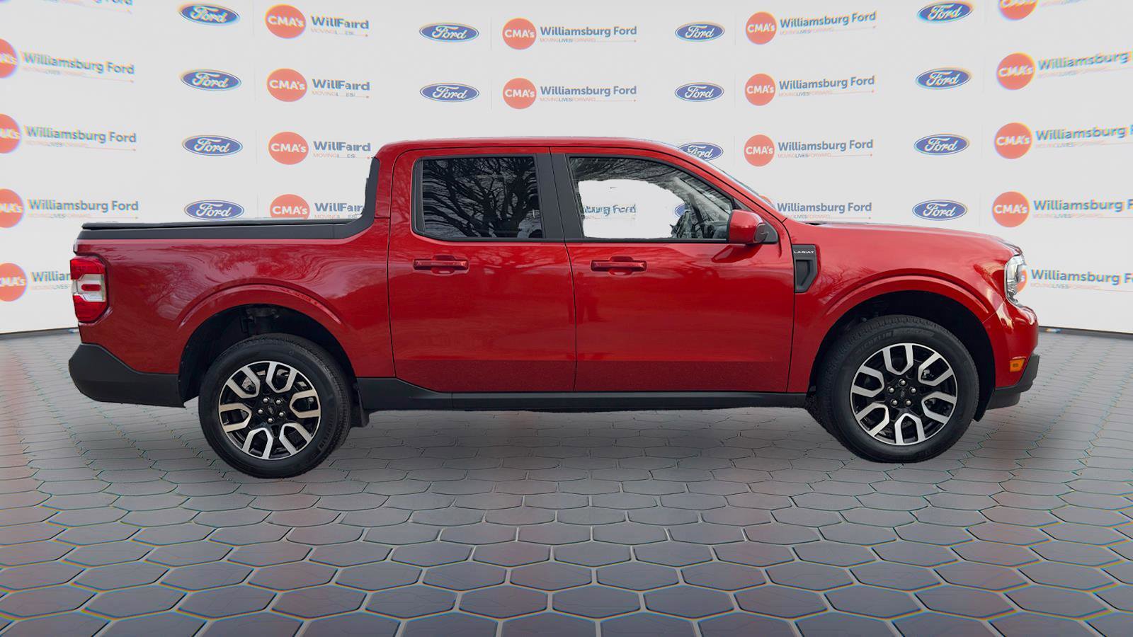 Certified 2023 Ford Maverick Lariat image 2