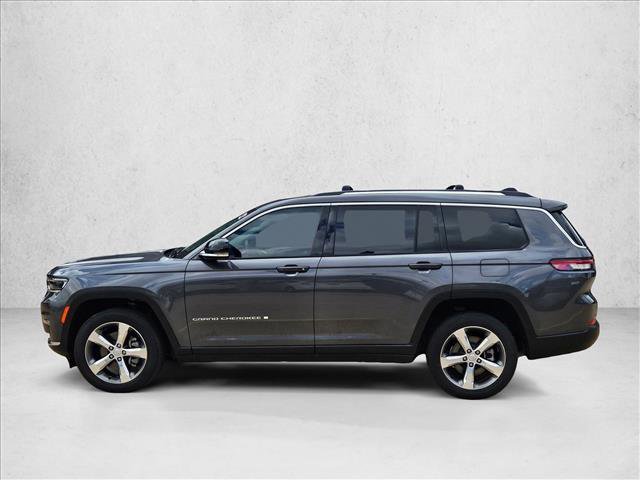 Used 2022 Jeep Grand Cherokee L Limited AWD/4WD image 9