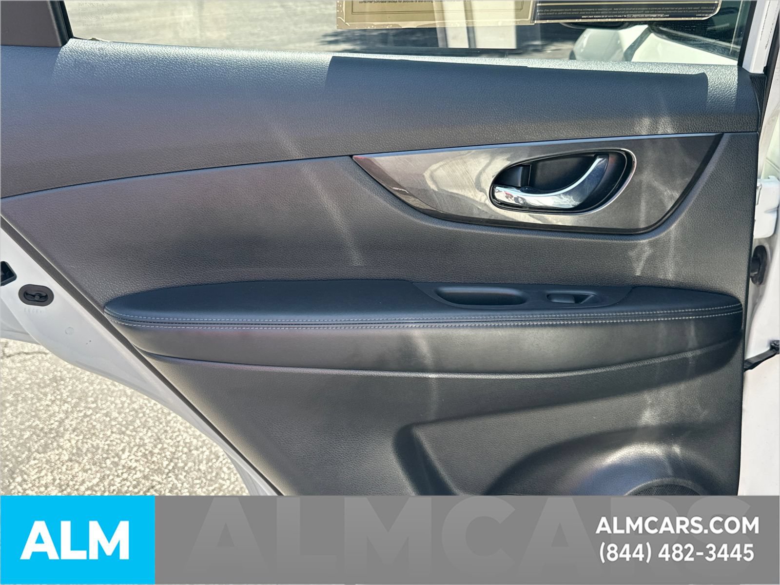 Used 2020 Nissan Rogue SV FWD image 26