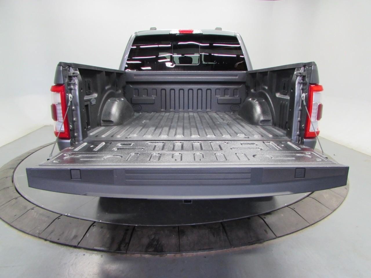 Certified 2021 Ford F150 Lariat AWD/4WD image 11