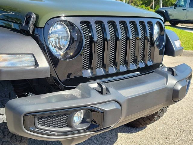 Used 2022 Jeep Wrangler Sport image 7