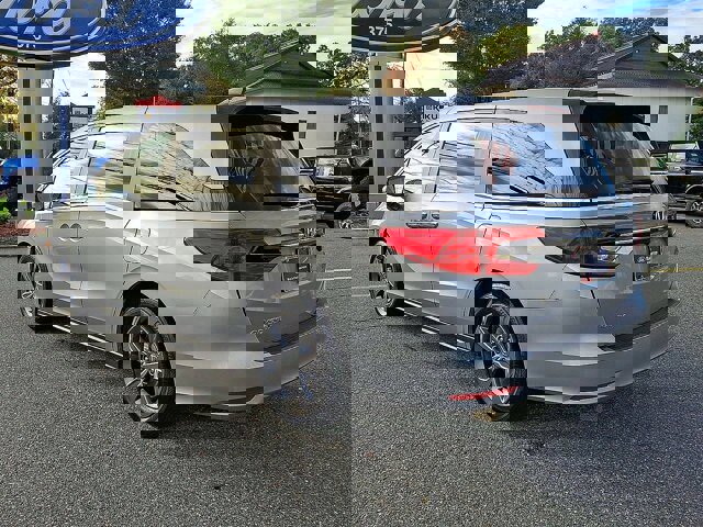 Used 2024 Honda Odyssey EX image 6