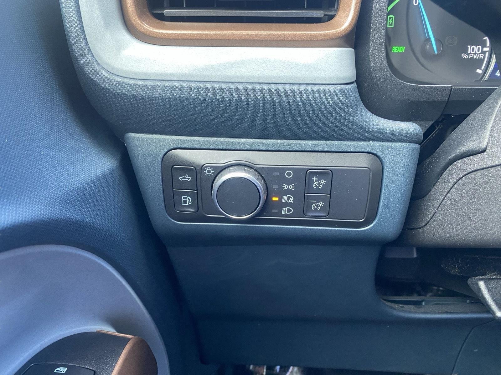 Certified 2022 Ford Maverick Lariat w/ Lariat Luxury Package FWD image 19