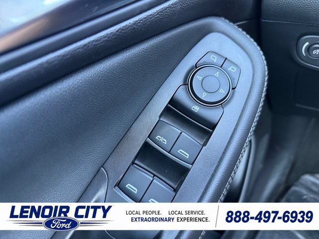 Used 2024 Buick Encore GX Sport Touring w/ Comfort Package FWD image 18
