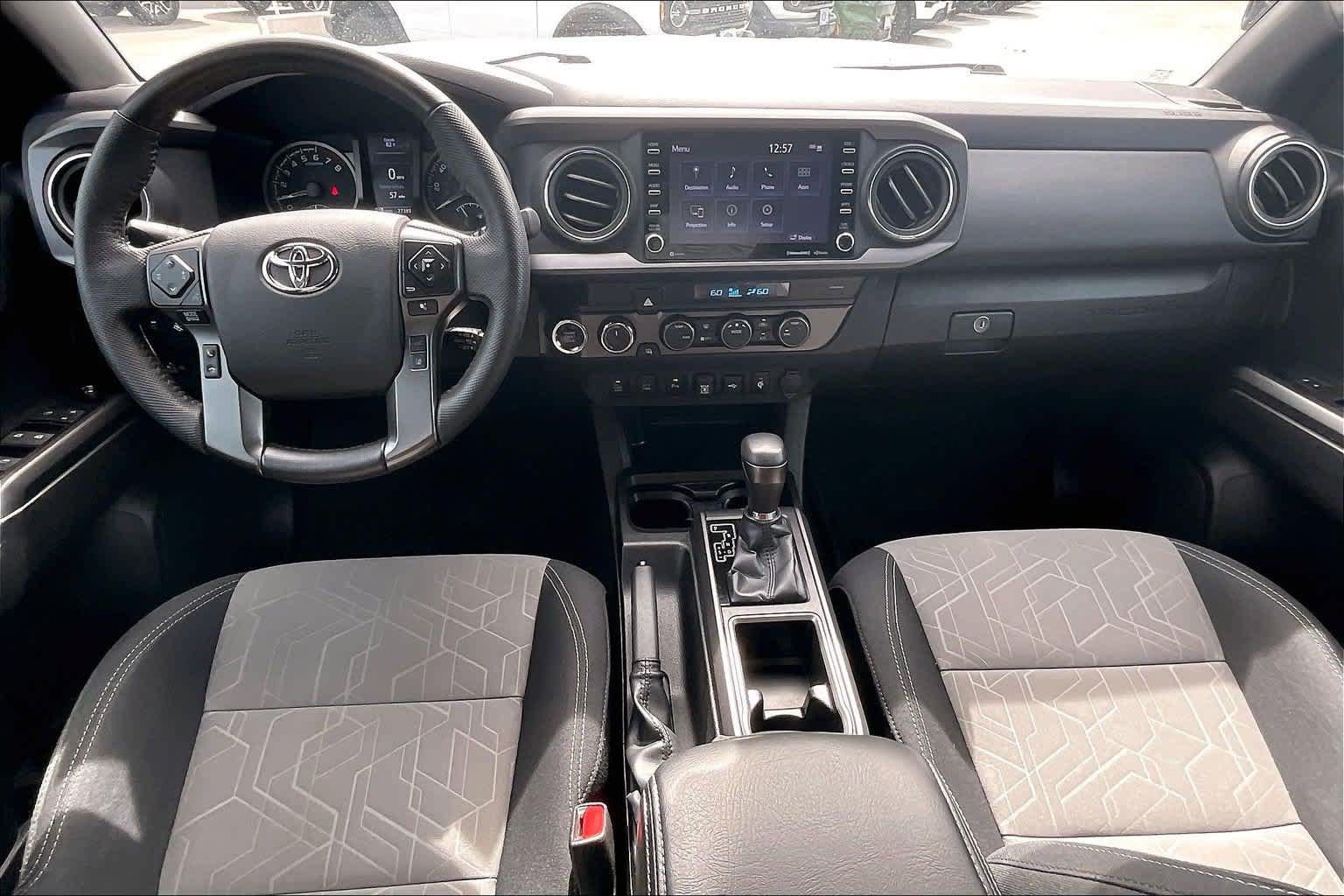 Used 2023 Toyota Tacoma TRD Off-Road w/ Technology Package AWD/4WD image 10