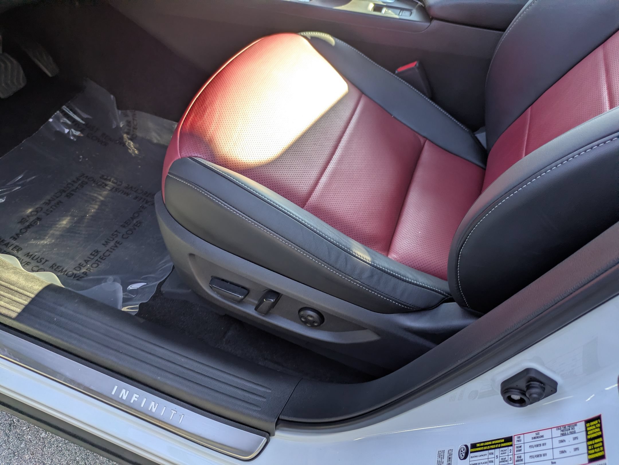Used 2025 INFINITI QX50 Sport AWD/4WD image 13