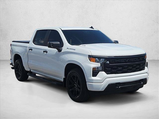 Used 2025 Chevrolet Silverado 1500 Custom w/ Turbomax Blackout Package RWD image 4