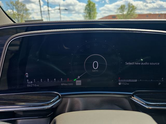 Used 2021 Cadillac Escalade Sport w/ Driver Assist Tech Package image 16