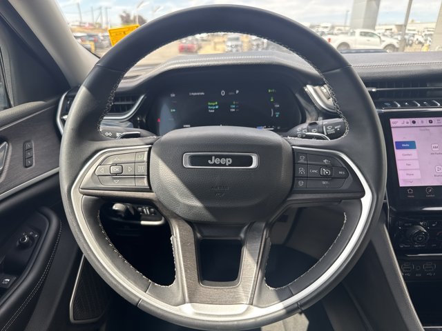 Used 2024 Jeep Grand Cherokee Limited 4xe AWD/4WD image 19
