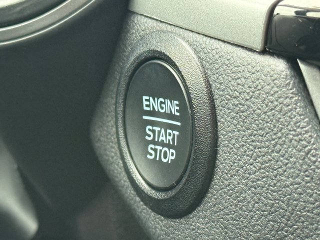 Certified 2024 Ford Escape Active AWD/4WD image 15