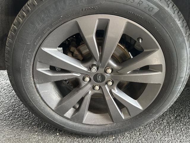 Certified 2023 Ford Explorer XLT w/ Equipment Group 202A image 24