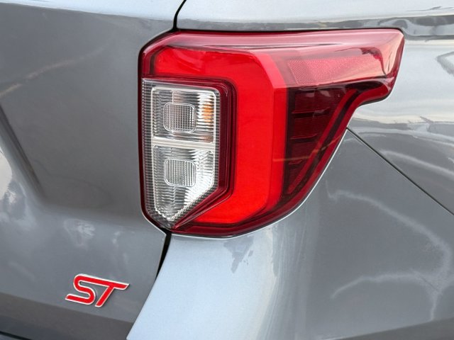 Certified 2023 Ford Explorer ST w/ Equipment Group 401A AWD/4WD image 31