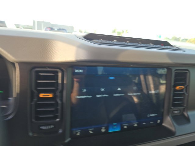Certified 2023 Ford Bronco Badlands AWD/4WD image 13