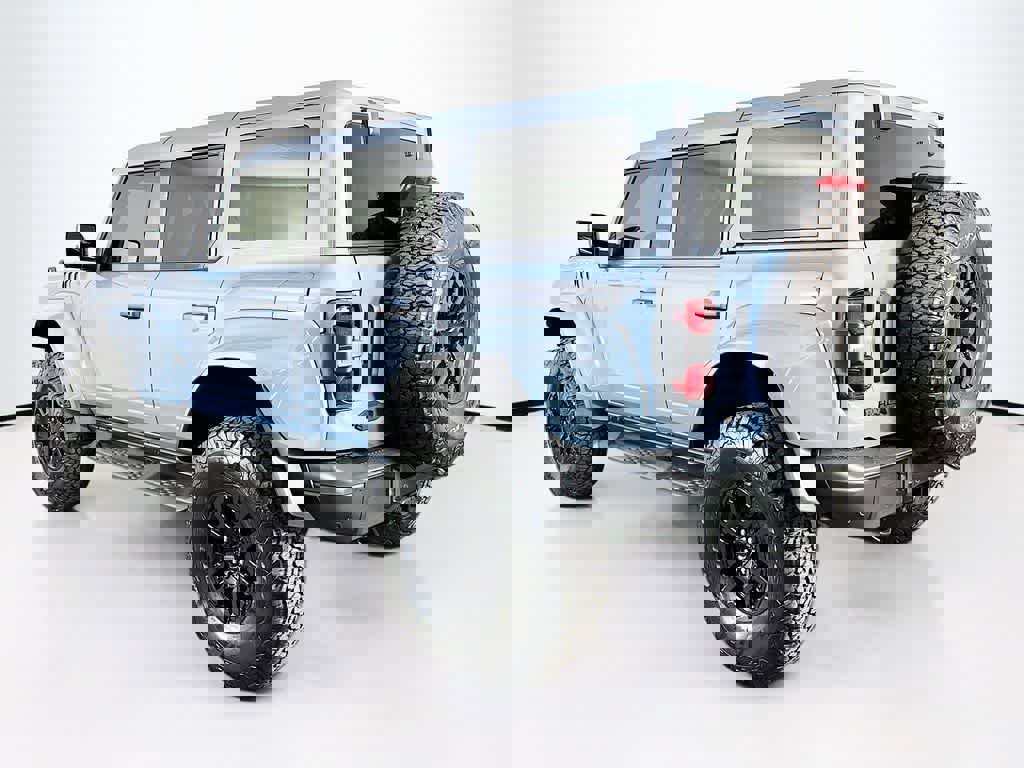 Certified 2025 Ford Bronco Raptor w/ Interior Carbon Fiber Pack image 3