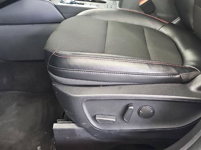 Certified 2025 Ford Escape ST-Line AWD/4WD image 25