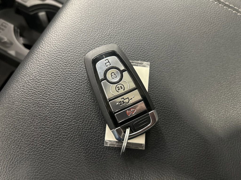Certified 2024 Ford F250 Lariat w/ Lariat Ultimate Package image 31