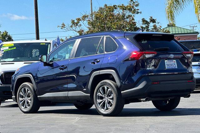 Used 2024 Toyota RAV4 XLE Premium image 28