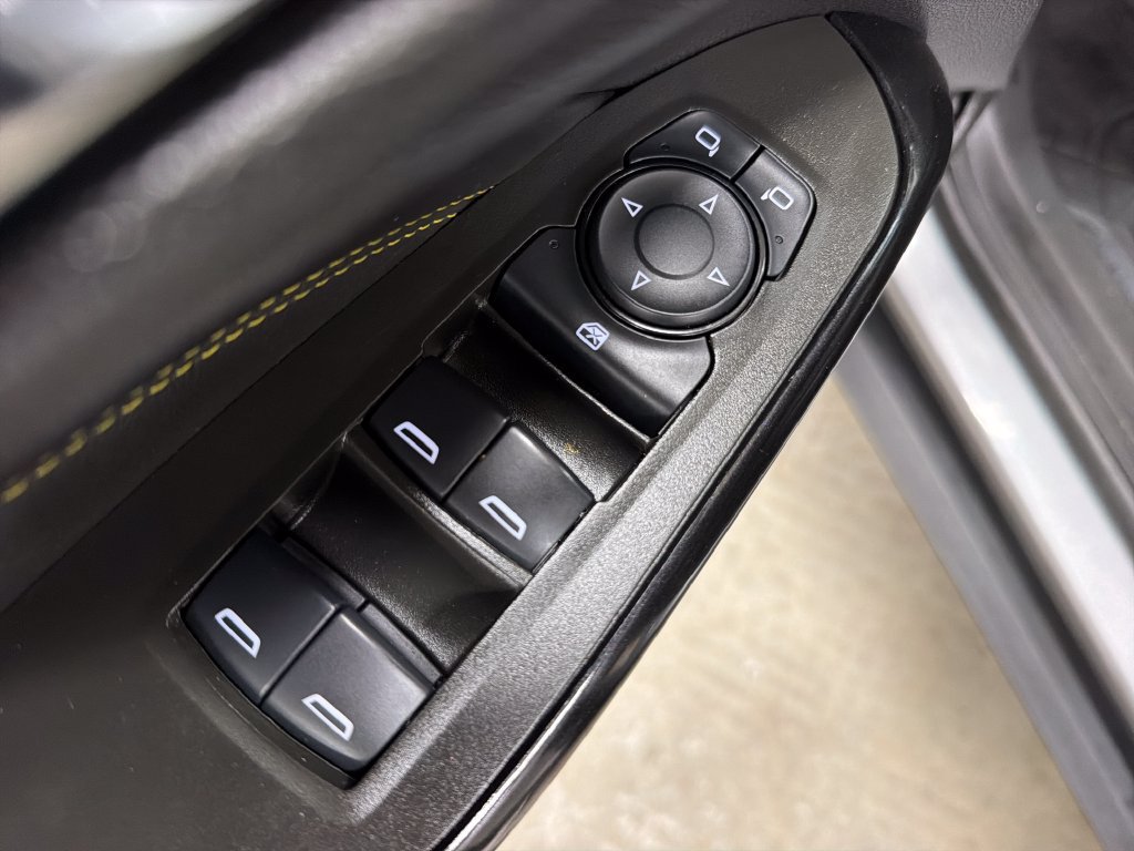 Used 2024 Chevrolet Trax LT w/ Driver Confidence Package FWD image 17